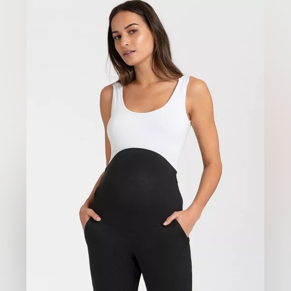 Seraphine Tapered Compression Postpartum Pants‎ Black